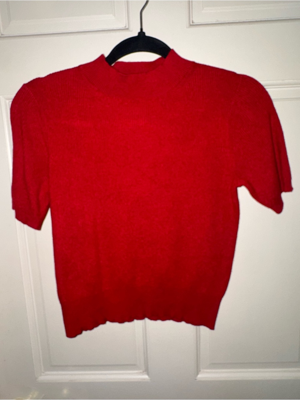 Men's Red Short-Sleeve Knit Sweater